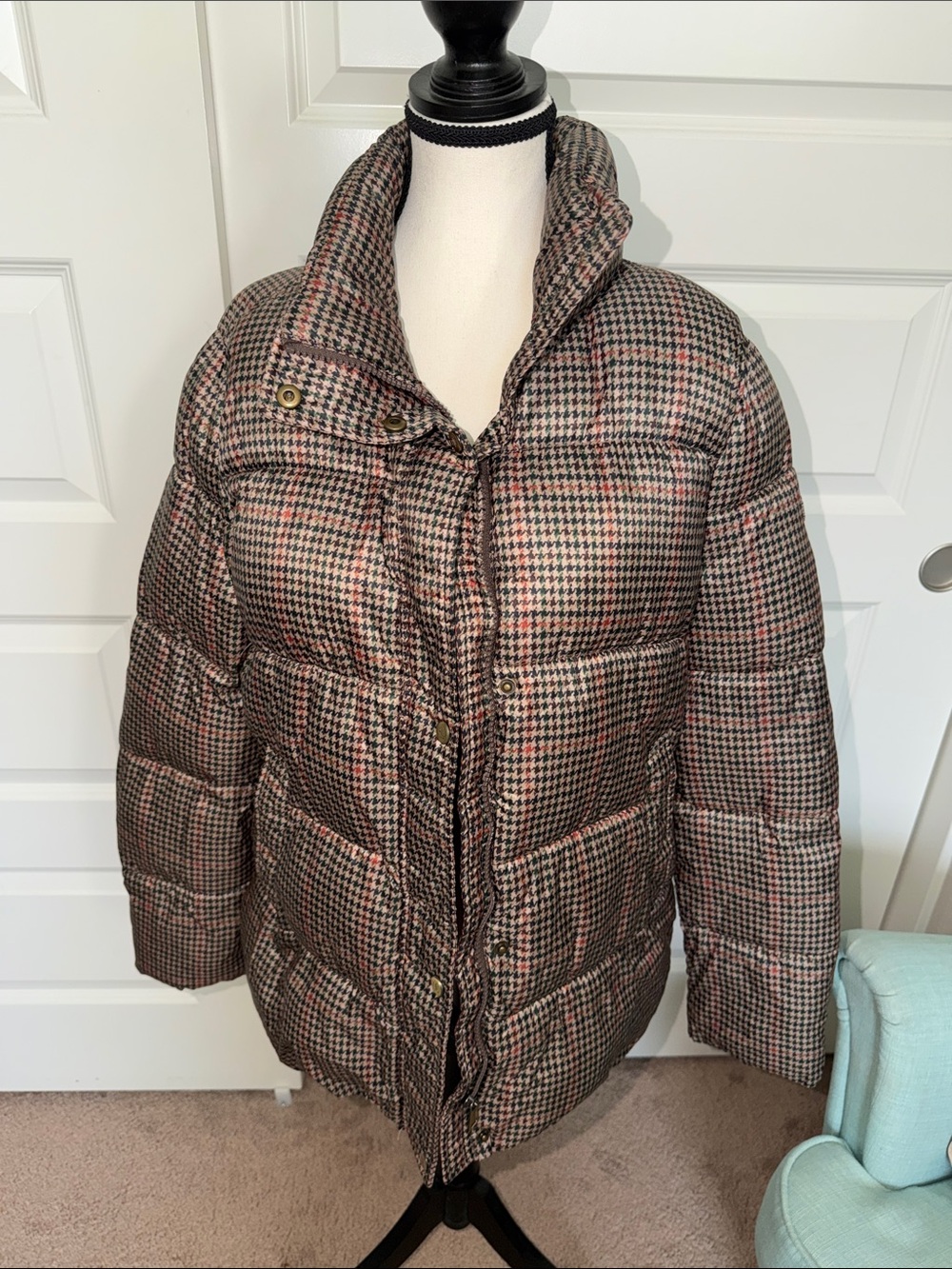 Plaid Puffer Jacket in Brown and Black - Women's Winter Coat Ralph Lauren Size L